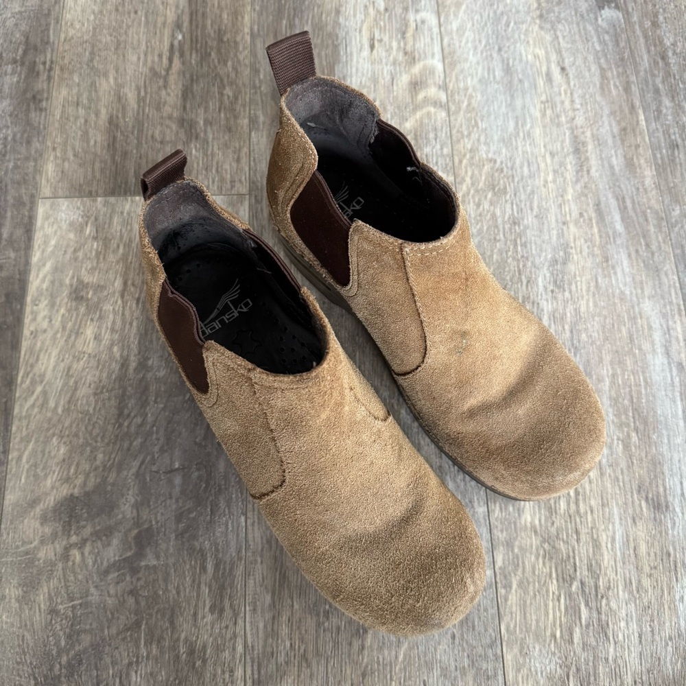 Dansko Tan Suede Clog Ankle Boots - Size 36 - Picture 9 of 9